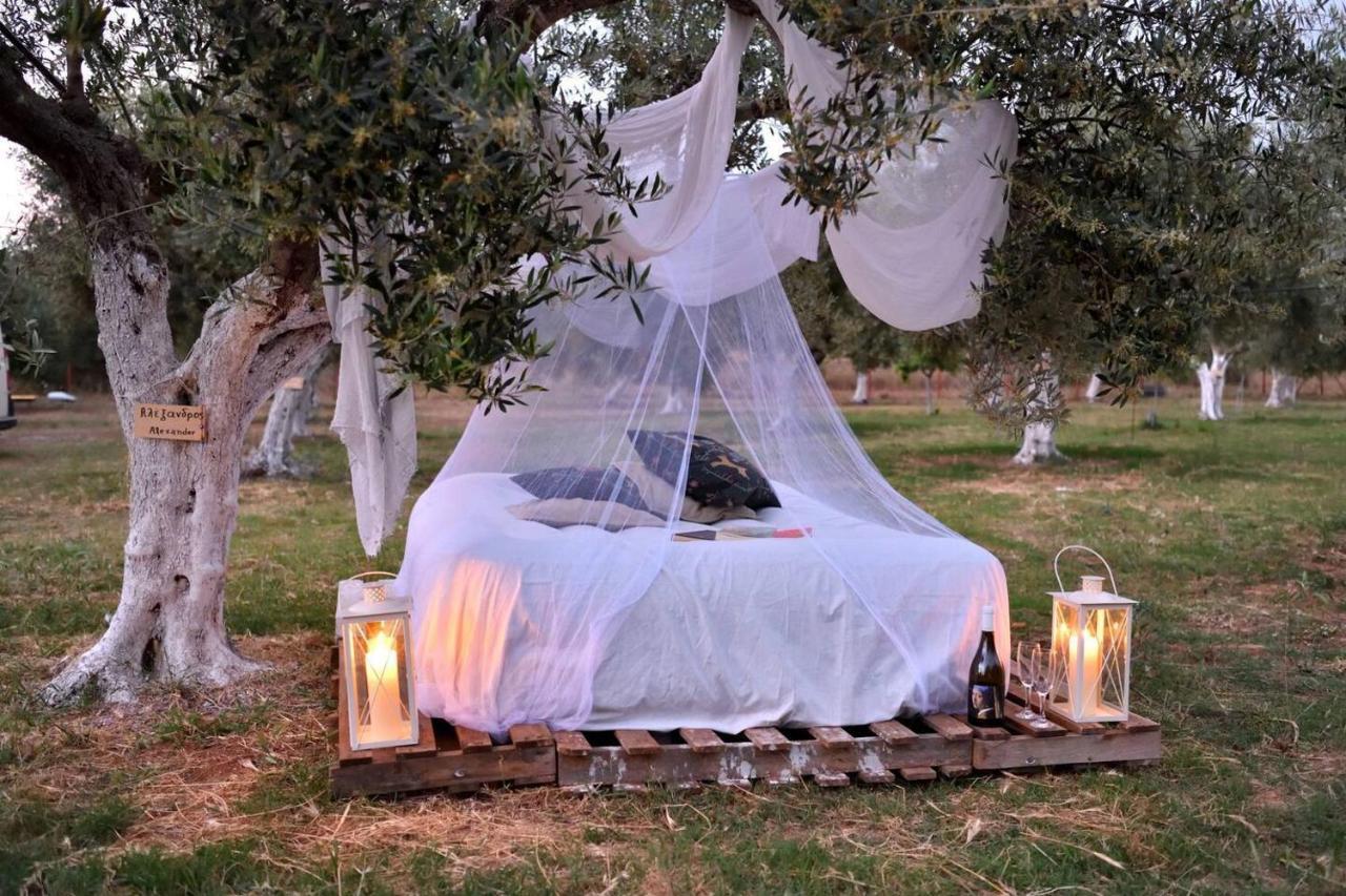 Glamping At A Lovely Tent In Skiaxtro- Marathopoli Villa Exterior foto