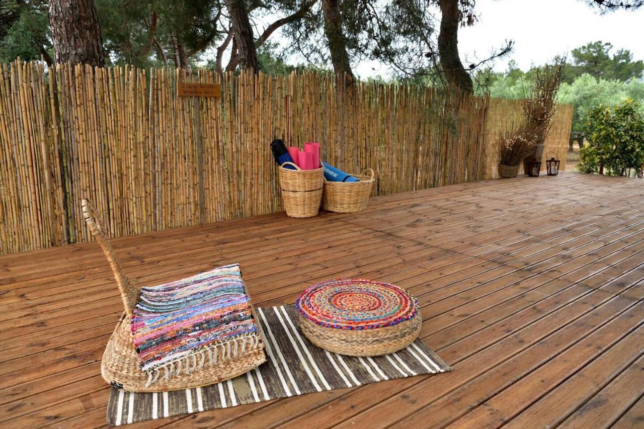Glamping At A Lovely Tent In Skiaxtro- Marathopoli Villa Exterior foto